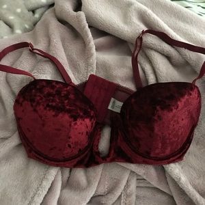 Forever 21 velvet bra 34B